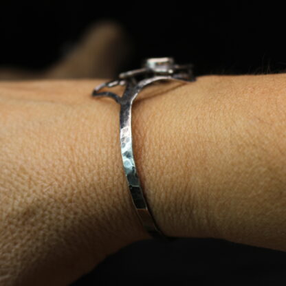 Black Ivy in Bloom - Sterling Silver and Onyx Bracelet. - Image 6
