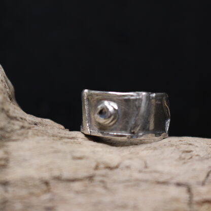 Oceans Inside- Solid Rustic Fine Silver Ring (Labradorite Gemstone) - Image 8