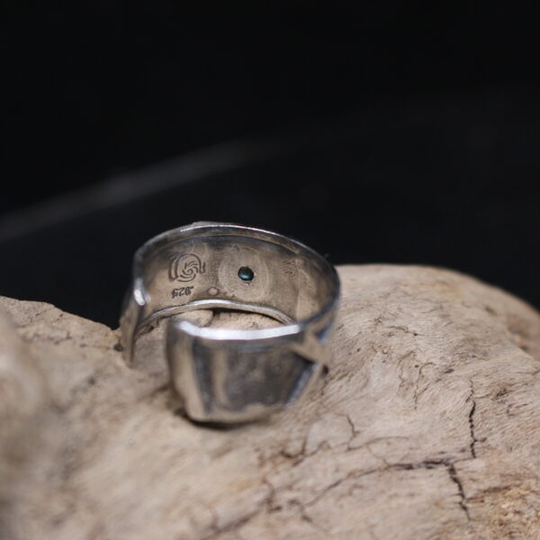 Oceans Inside- Solid Rustic Fine Silver Ring (Labradorite Gemstone) - Image 12